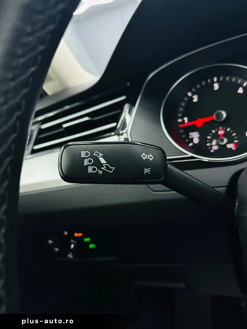 VOLKSWAGEN PASSAT 2018 1.6D E6 Garantie 12 Luni Rate Avans 0