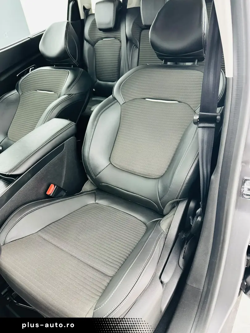 RENAULT GRAND SCENIC 2018 1.5D E6 7 Locuri Garantie 12 Luni