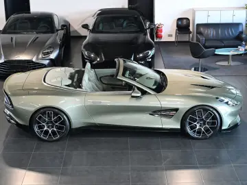 ASTON MARTIN Vanquish Volante California Sage   UPE 526.470€