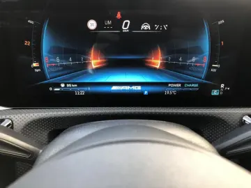 MERCEDES-BENZ AMG CLA 35 4MATIC Coupe  19Z Night Pano