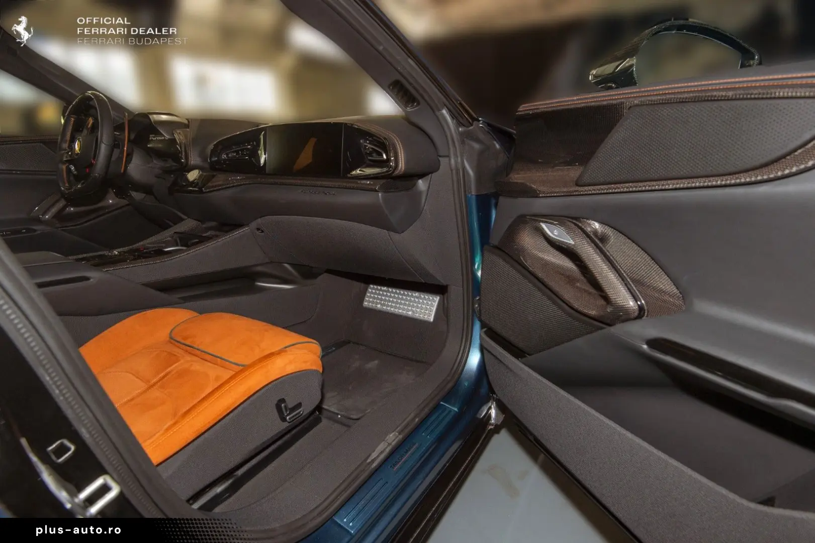 FERRARI Purosangue TAILOR MADE FULL CARBON