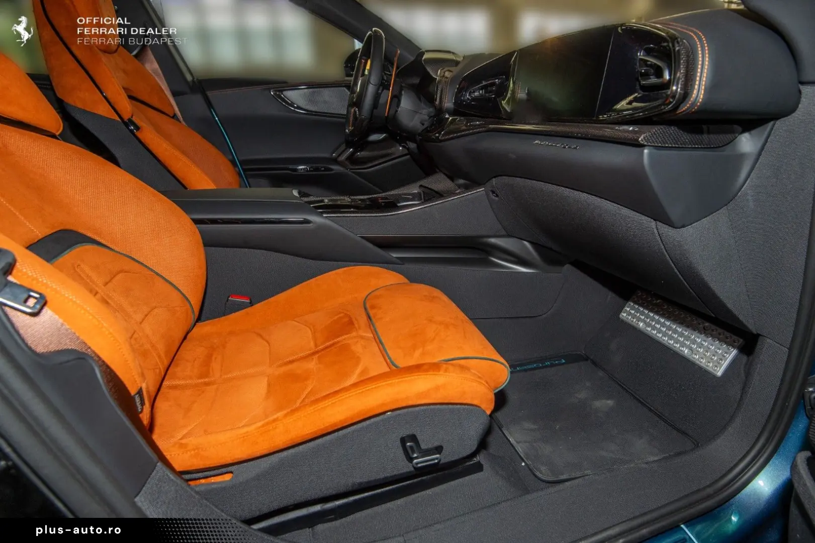 FERRARI Purosangue TAILOR MADE FULL CARBON