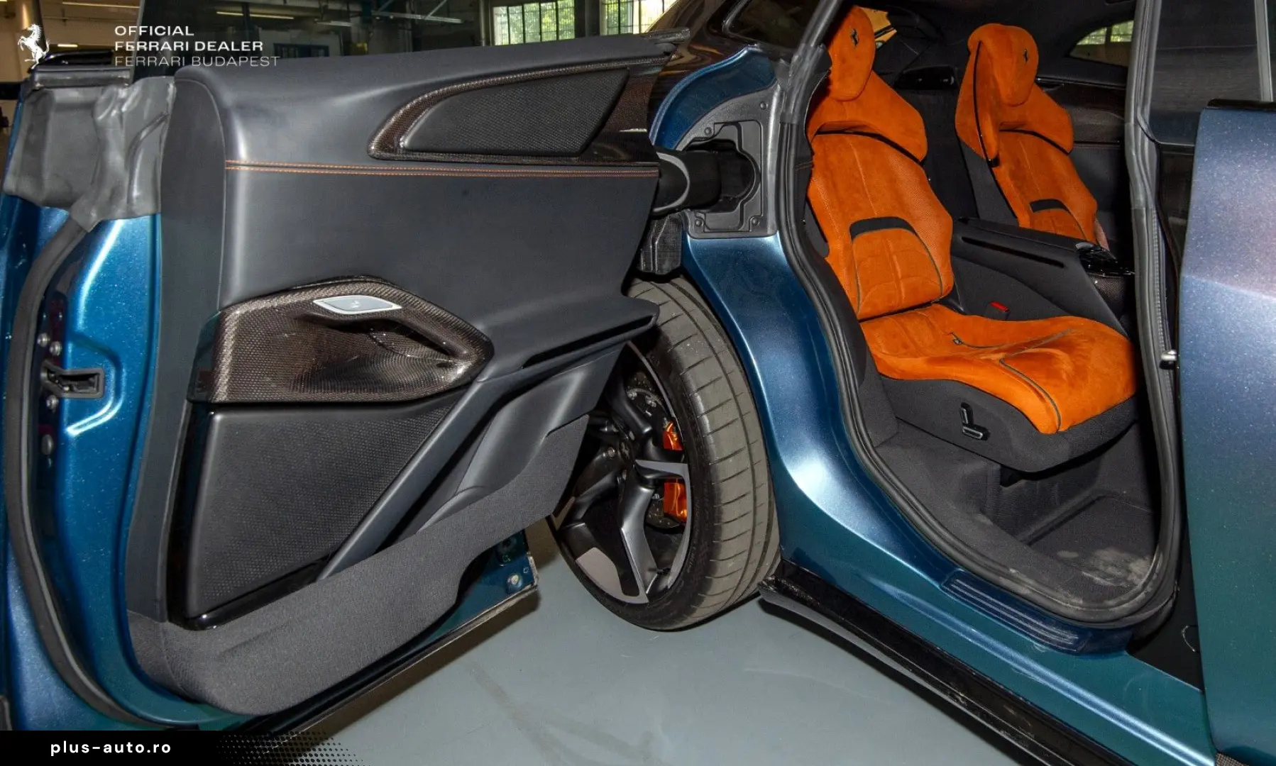 FERRARI Purosangue TAILOR MADE FULL CARBON