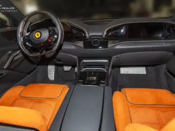 FERRARI Purosangue TAILOR MADE FULL CARBON