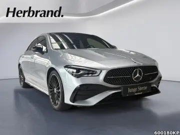 MERCEDES-BENZ CLA 200 AMG Pano Distronic Night Kamer…