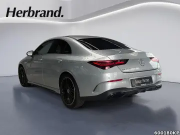 MERCEDES-BENZ CLA 200 AMG Pano Distronic Night Kamer…