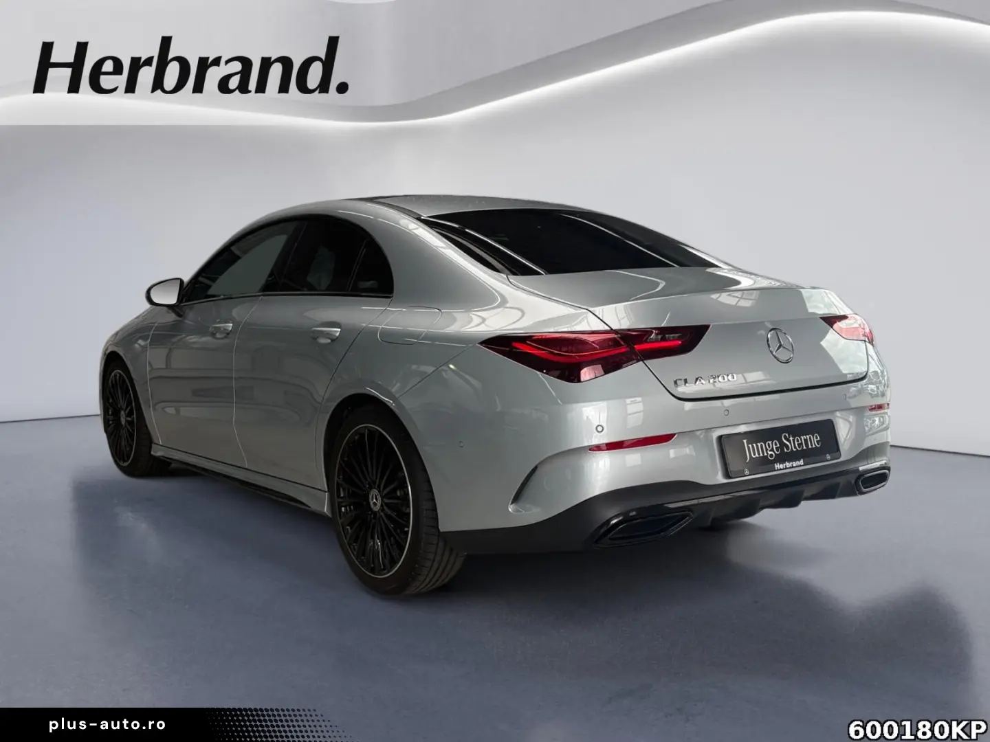 MERCEDES-BENZ CLA 200 AMG Pano Distronic Night Kamer&hellip;