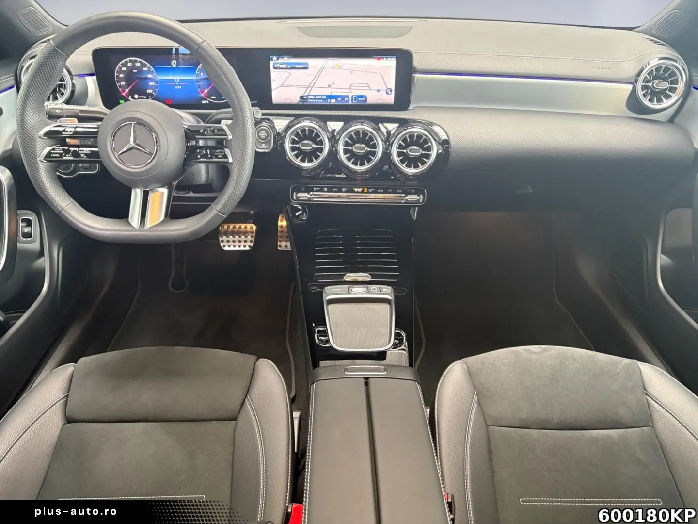 MERCEDES-BENZ CLA 200 AMG Pano Distronic Night Kamer&hellip;