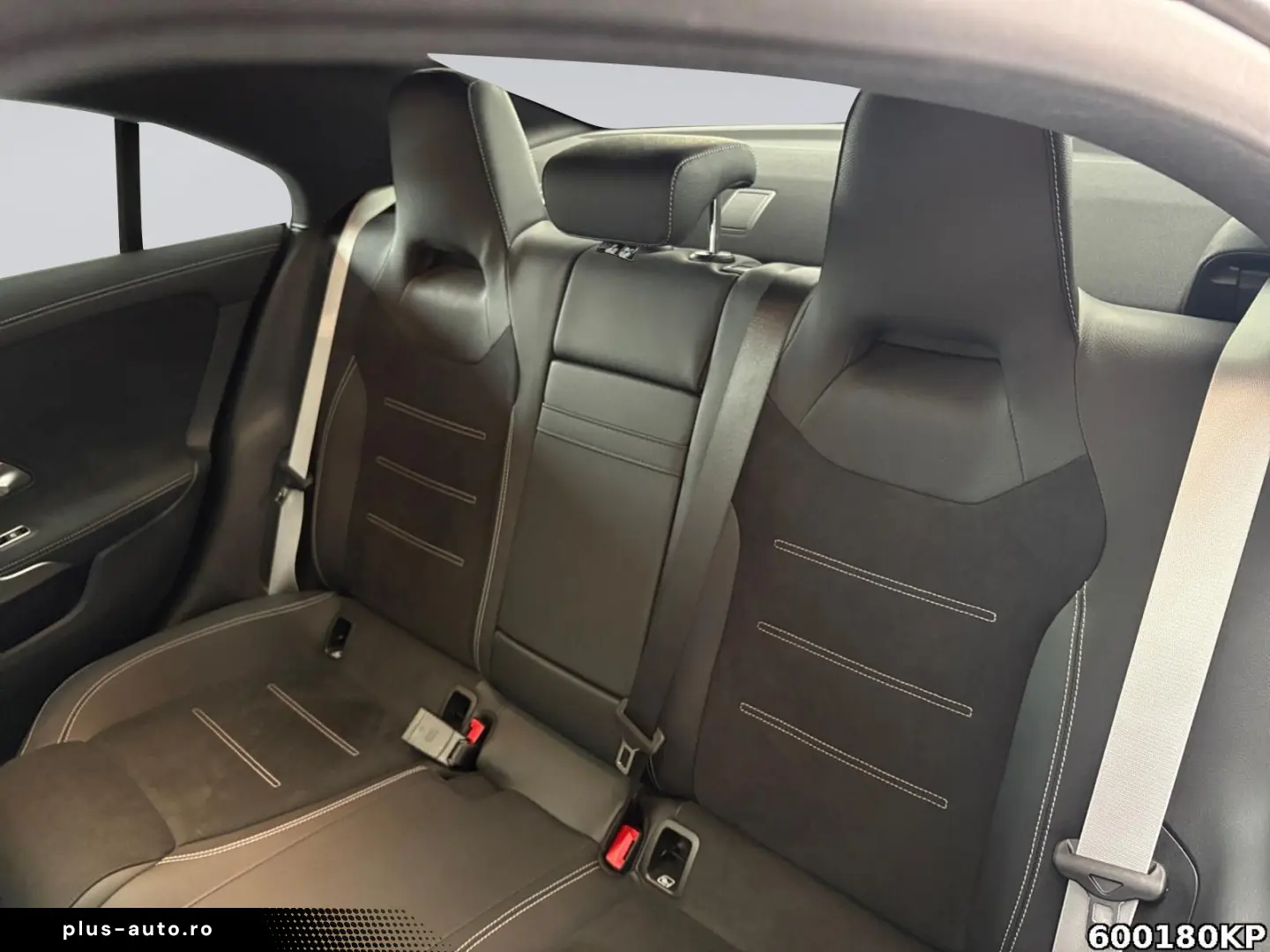 MERCEDES-BENZ CLA 200 AMG Pano Distronic Night Kamer&hellip;