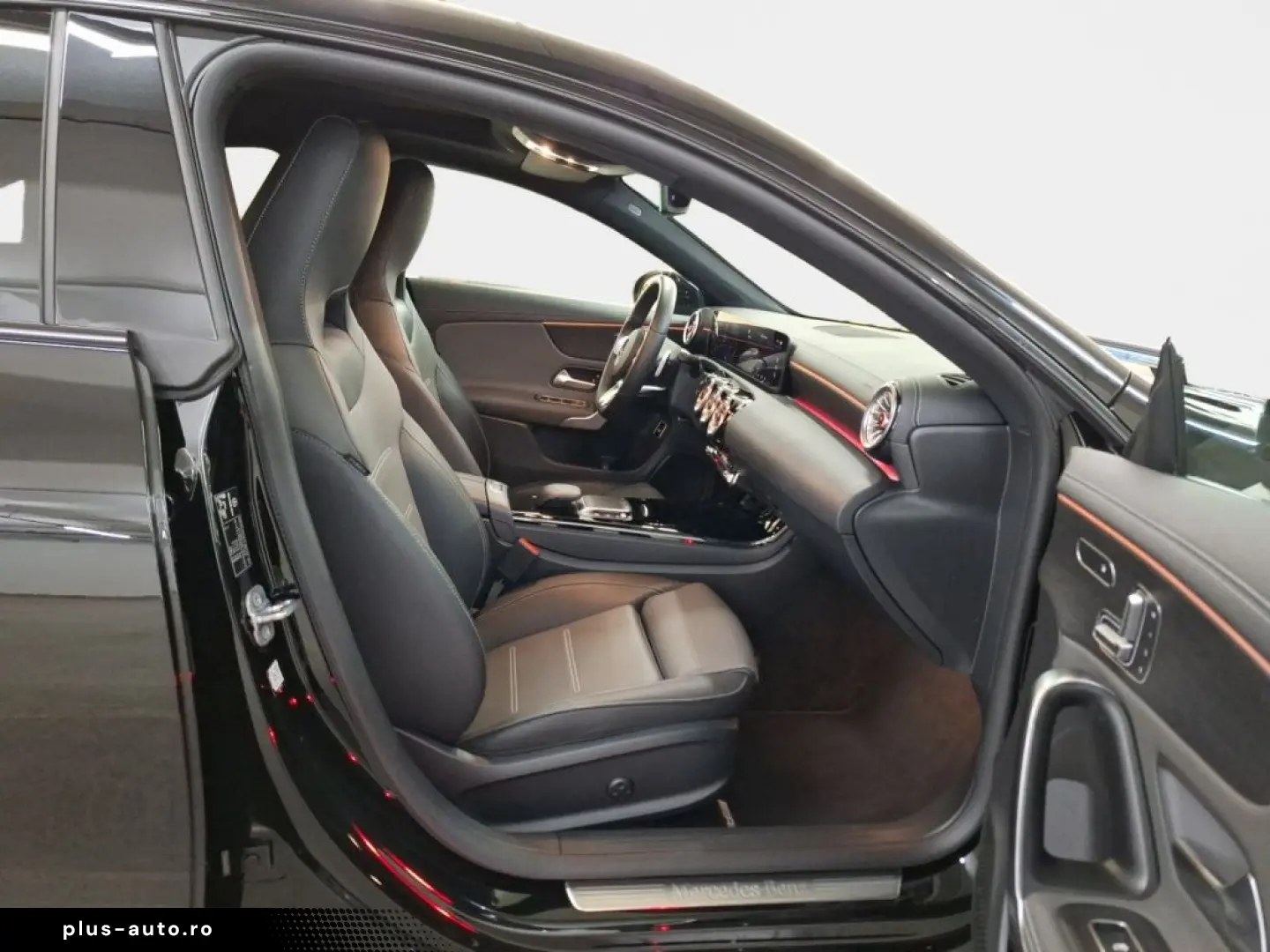 MERCEDES-BENZ CLA 220 d Coupé AMG Night Pano Multibe&hellip;