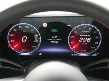 MERCEDES-BENZ CLA 350 4M EQ AMG-Sport Pano HUD MLB B…