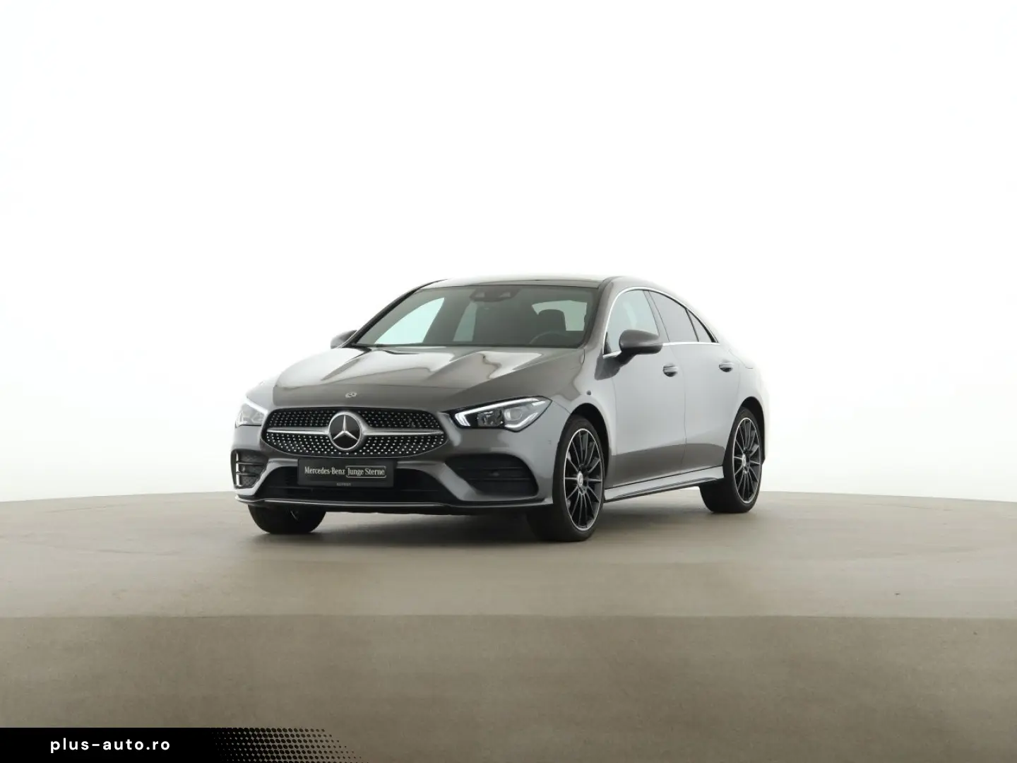 MERCEDES-BENZ CLA 250 e AMG MBUX Pano Distronic Kamera LED