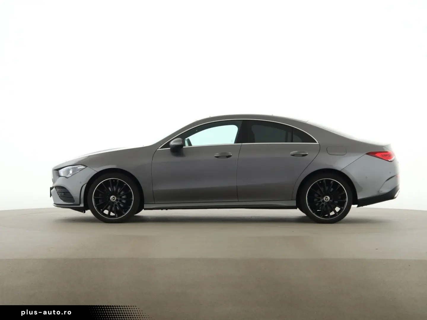 MERCEDES-BENZ CLA 250 e AMG MBUX Pano Distronic Kamera LED