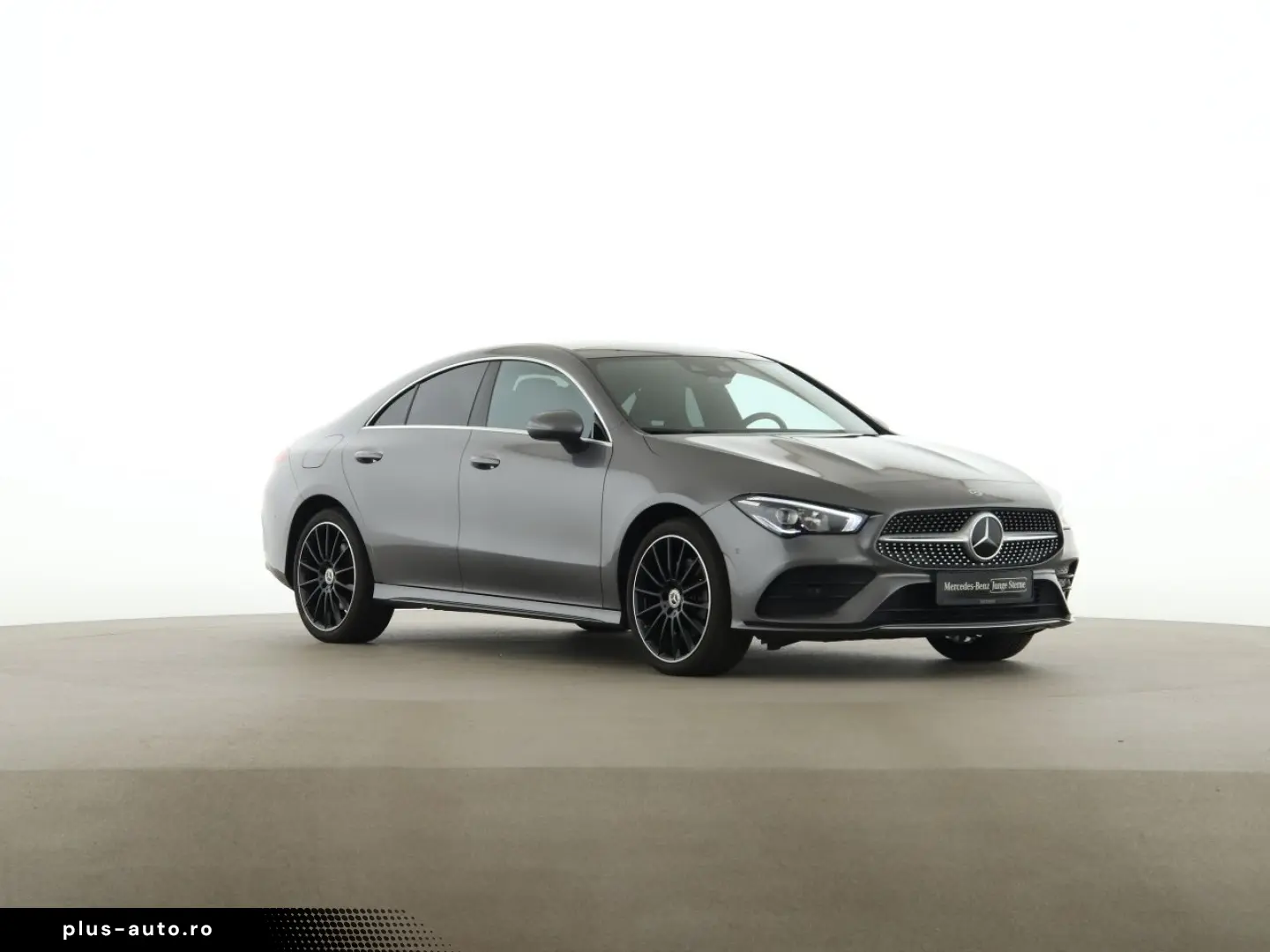 MERCEDES-BENZ CLA 250 e AMG MBUX Pano Distronic Kamera LED