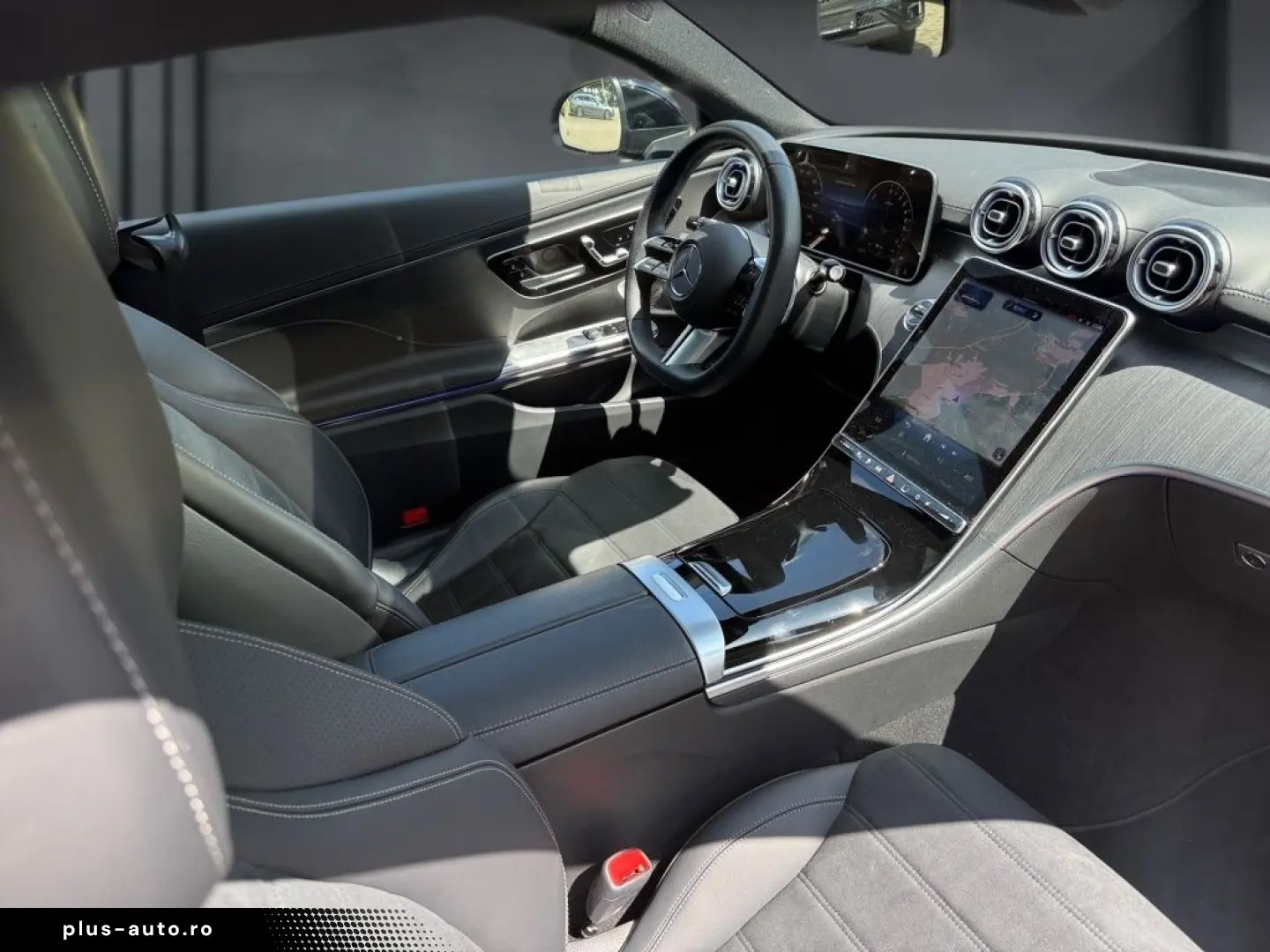 MERCEDES-BENZ CLE 300 e AMG NIGHT PANO AHK BURMESTER MEMORY