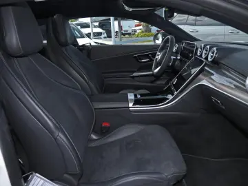 MERCEDES-BENZ CLE 200 AMG COUPÉ PANO BURMESTER NIGHT 360
