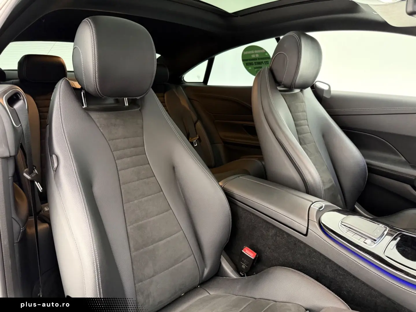 MERCEDES-BENZ E300d Coupe 4M. AMG LINE 360 -PANO-LED&hellip;