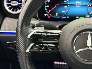 MERCEDES-BENZ E300d Coupe 4M. AMG LINE 360 -PANO-LED…