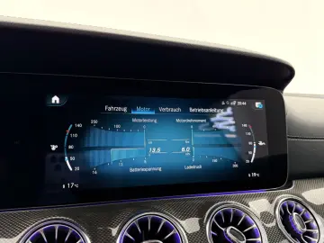 MERCEDES-BENZ E300d Coupe 4M. AMG LINE 360 -PANO-LED…