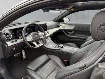 MERCEDES-BENZ E 53 AMG 4Matic BURMESTER PANO HUD LUF…