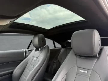 MERCEDES-BENZ E 53 AMG 4Matic BURMESTER PANO HUD LUF…