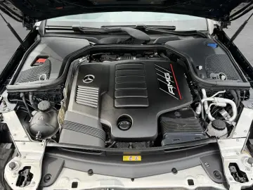 MERCEDES-BENZ E 53 AMG 4Matic BURMESTER PANO HUD LUF…