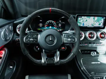 MERCEDES-BENZ C 63S AMG Performance Burmester Carbon…