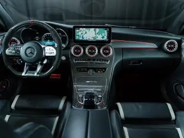 MERCEDES-BENZ C 63S AMG Performance Burmester Carbon…