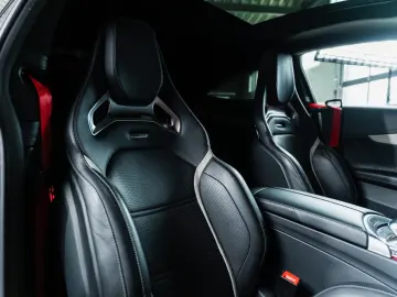 MERCEDES-BENZ C 63S AMG Performance Burmester Carbon…