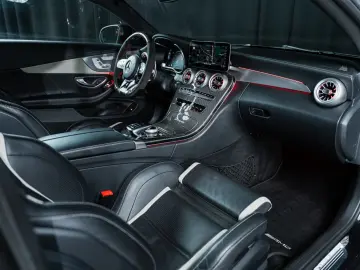 MERCEDES-BENZ C 63S AMG Performance Burmester Carbon…