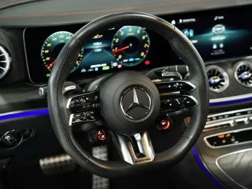 MERCEDES-BENZ E 53 AMG 4M Coupé  2.H  20  Pano Perf-AGA BURM