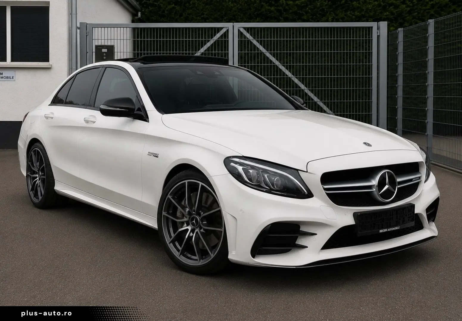 MERCEDES-BENZ C 43 AMG Burmester 360Grad Headup Pano