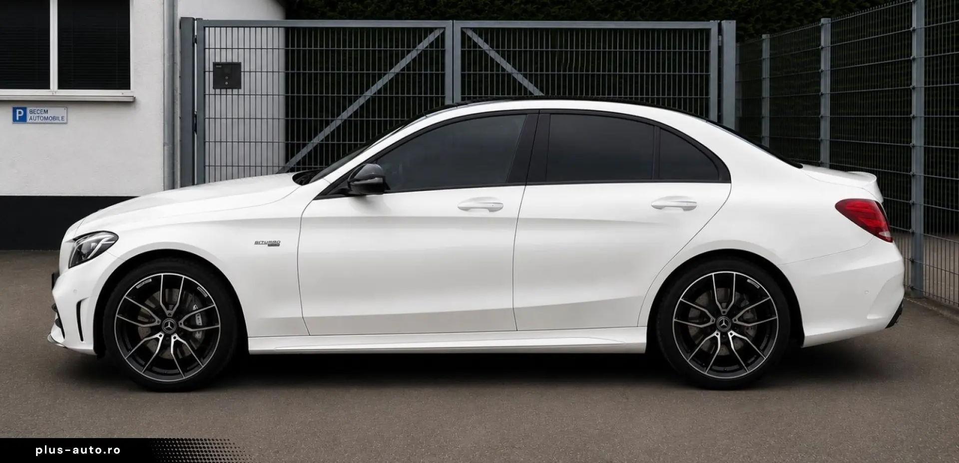 MERCEDES-BENZ C 43 AMG Burmester 360Grad Headup Pano