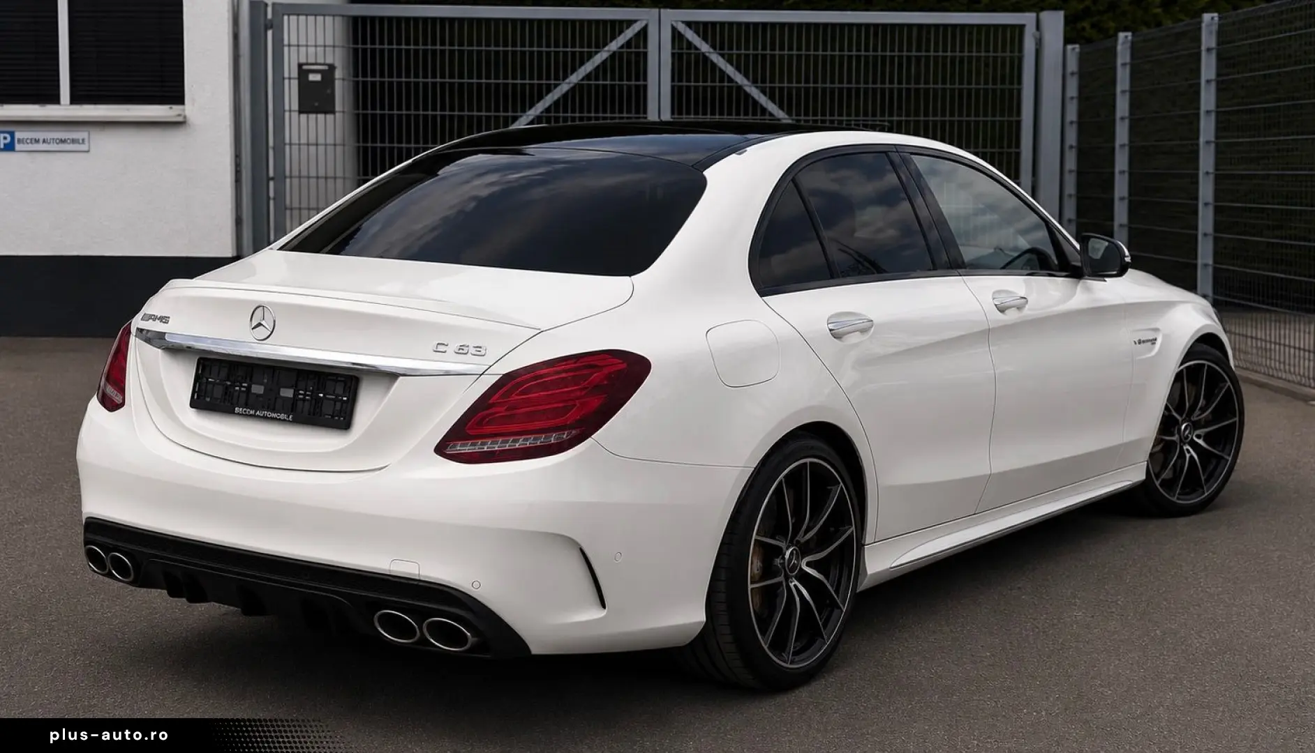 MERCEDES-BENZ C 43 AMG Burmester 360Grad Headup Pano
