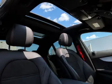 MERCEDES-BENZ C 43 AMG Burmester 360Grad Headup Pano