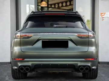 Porsche Cayenne Turbo S E-Hybrid Coupé