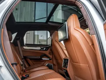 Porsche Cayenne Turbo S E-Hybrid Coupé