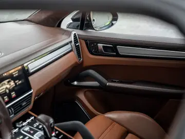 Porsche Cayenne Turbo S E-Hybrid Coupé