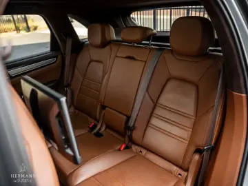 Porsche Cayenne Turbo S E-Hybrid Coupé