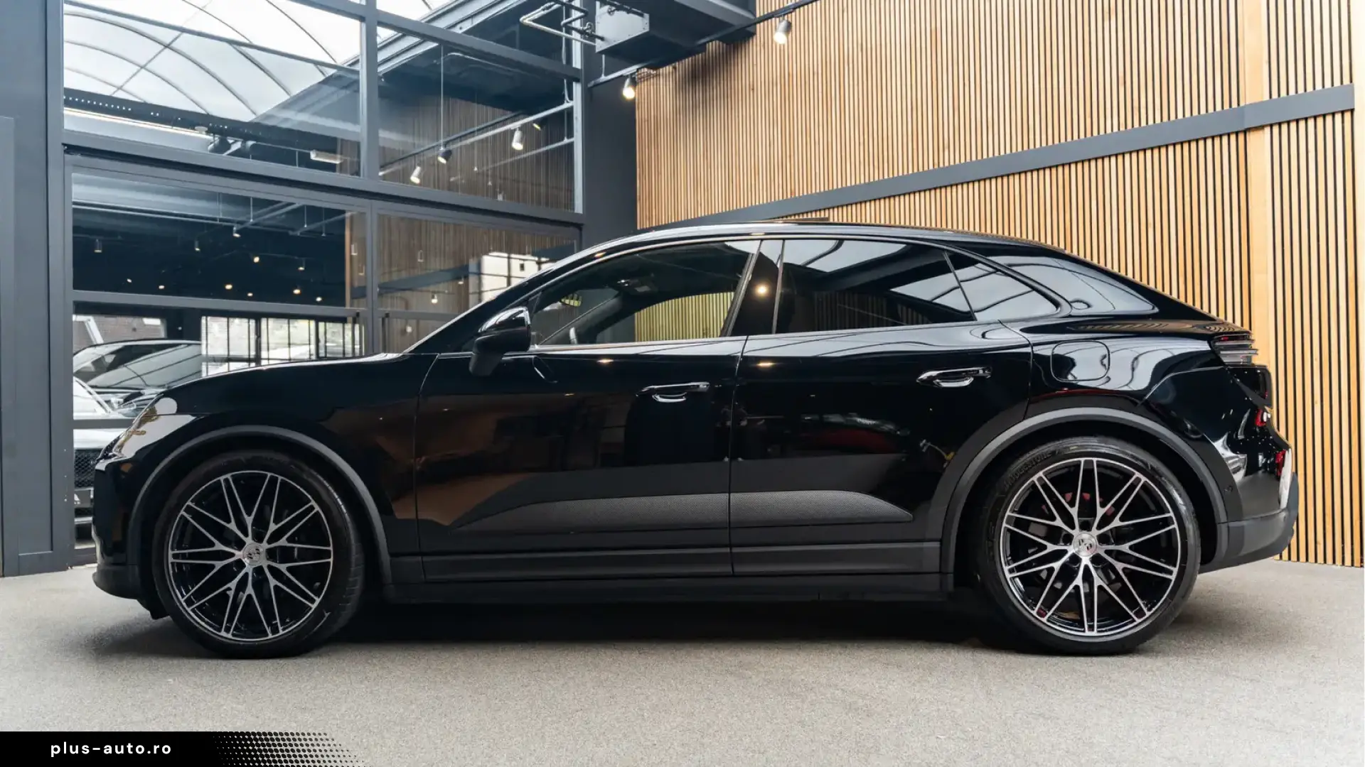Porsche Macan 4
