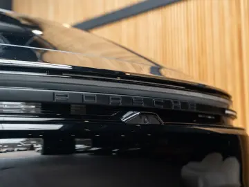 Porsche Macan 4