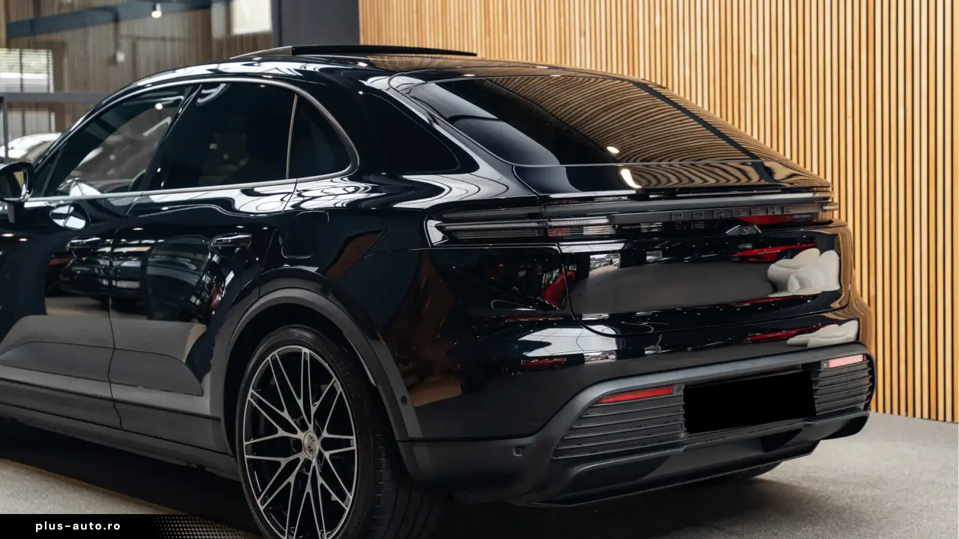 Porsche Macan 4