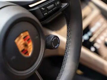 Porsche Macan 4