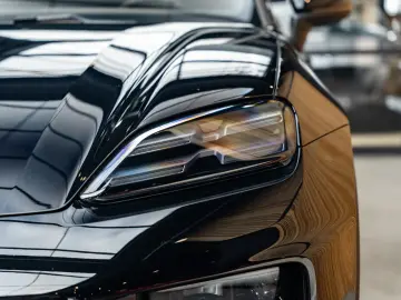 Porsche Macan 4