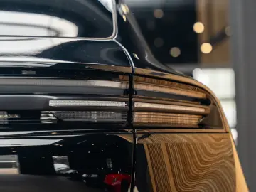 Porsche Macan 4