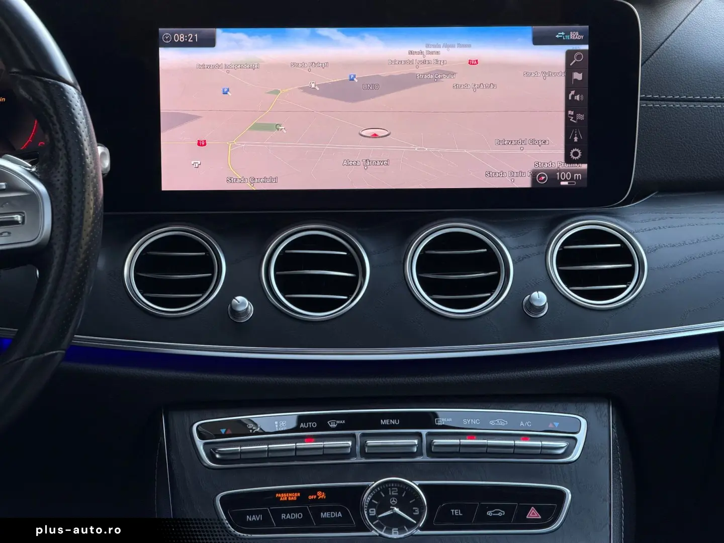 Mercedes-Benz E
