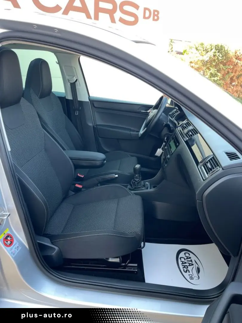 Skoda Rapid 1.2TSI  86CP  Climatronic  Comenzi volan  Panora