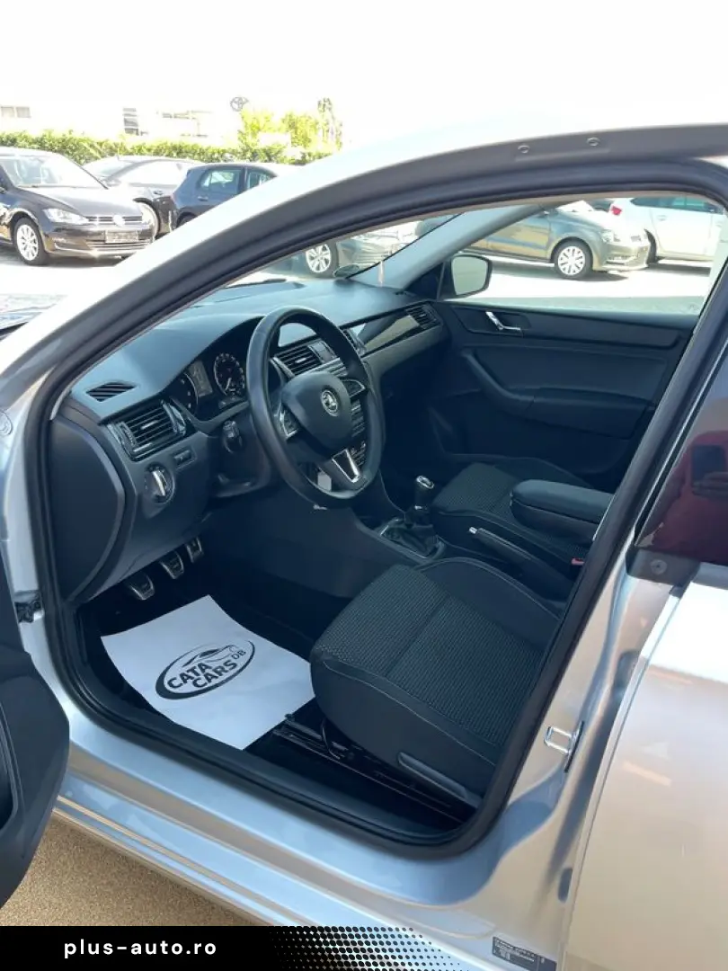Skoda Rapid 1.2TSI  86CP  Climatronic  Comenzi volan  Panora
