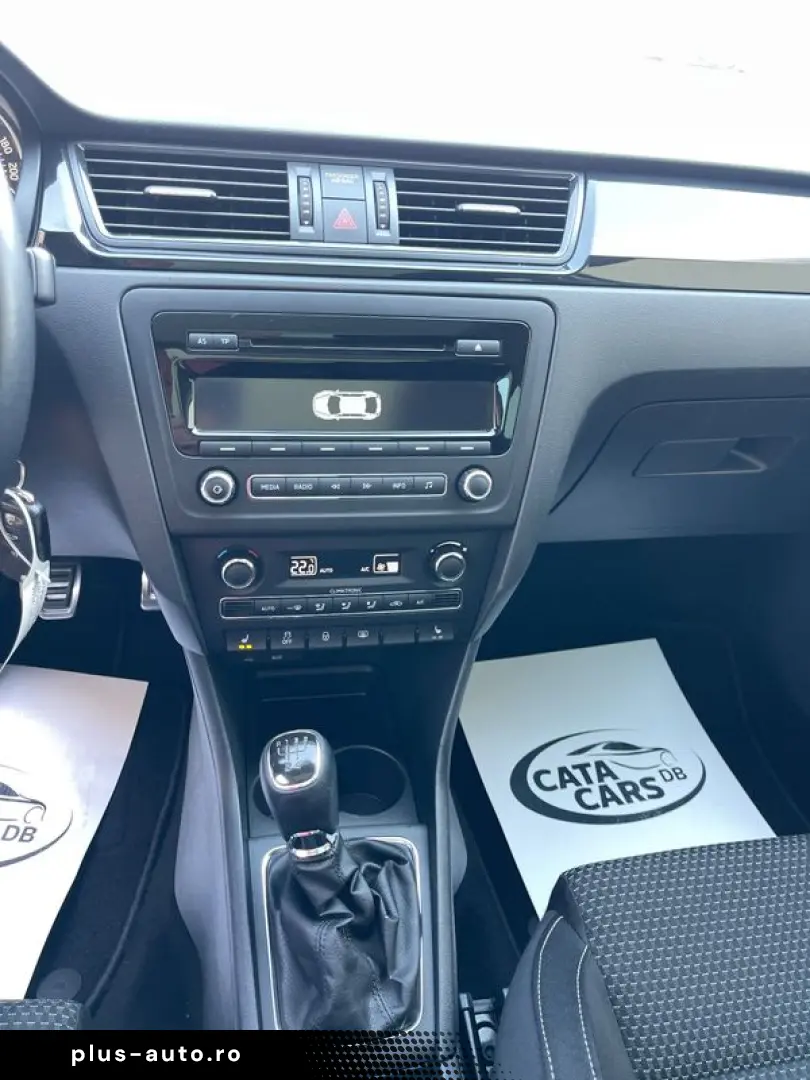 Skoda Rapid 1.2TSI  86CP  Climatronic  Comenzi volan  Panora