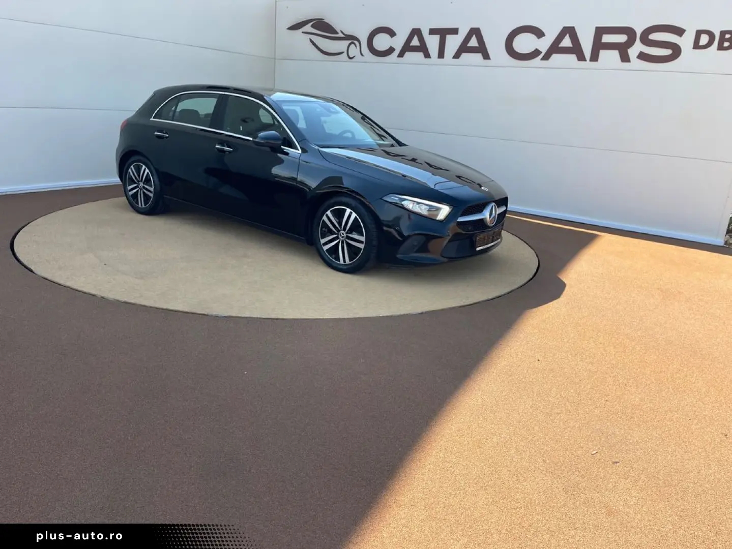 Mercedes-Benz A-220